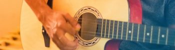 Conseils et tutos pour apprendre et jouer de la guitare